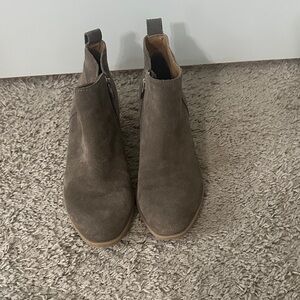 Dolce Vita Taupe Ankle Booties